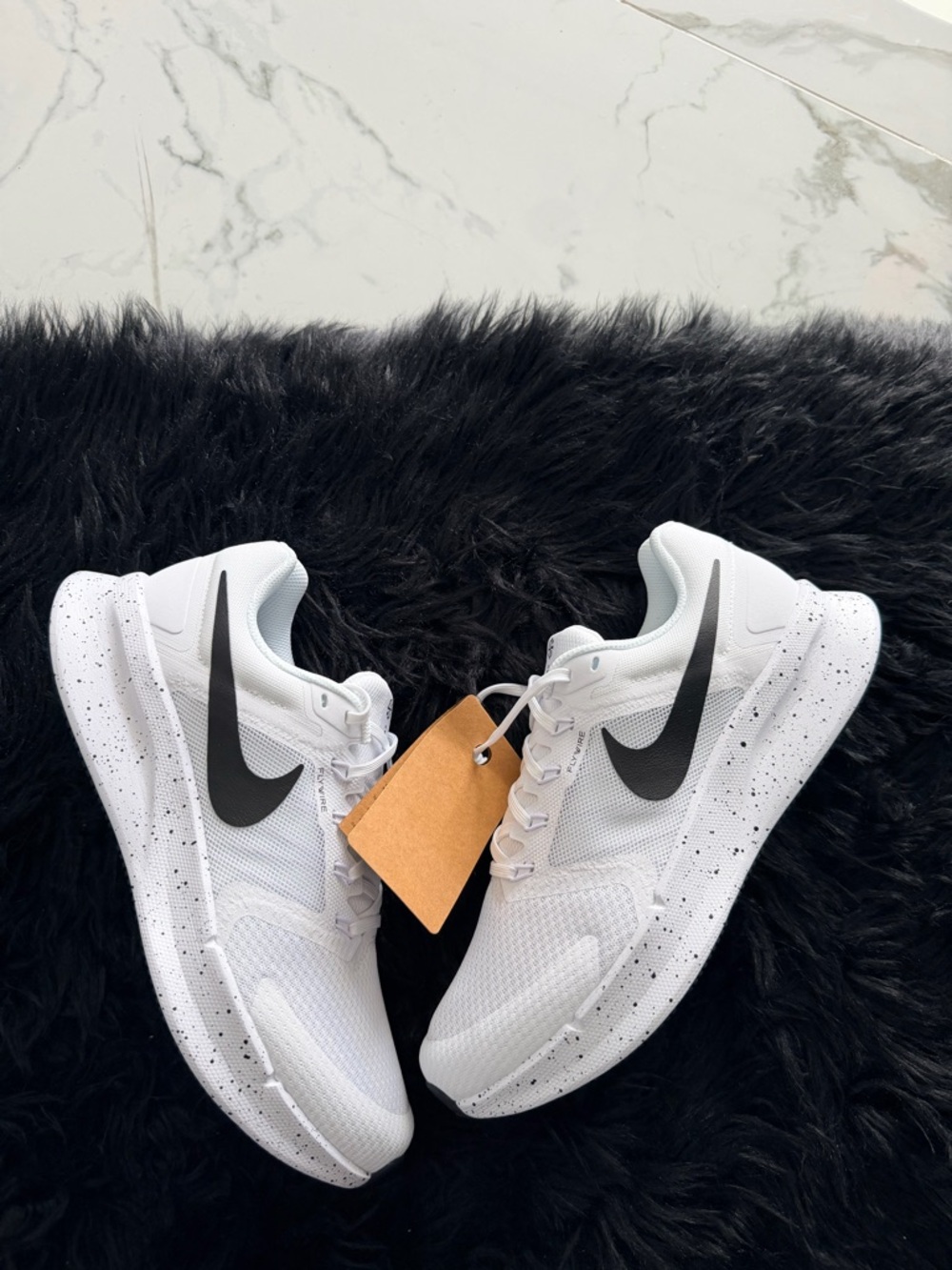 Nike Run Swift 3 SE - Picture 7 of 9